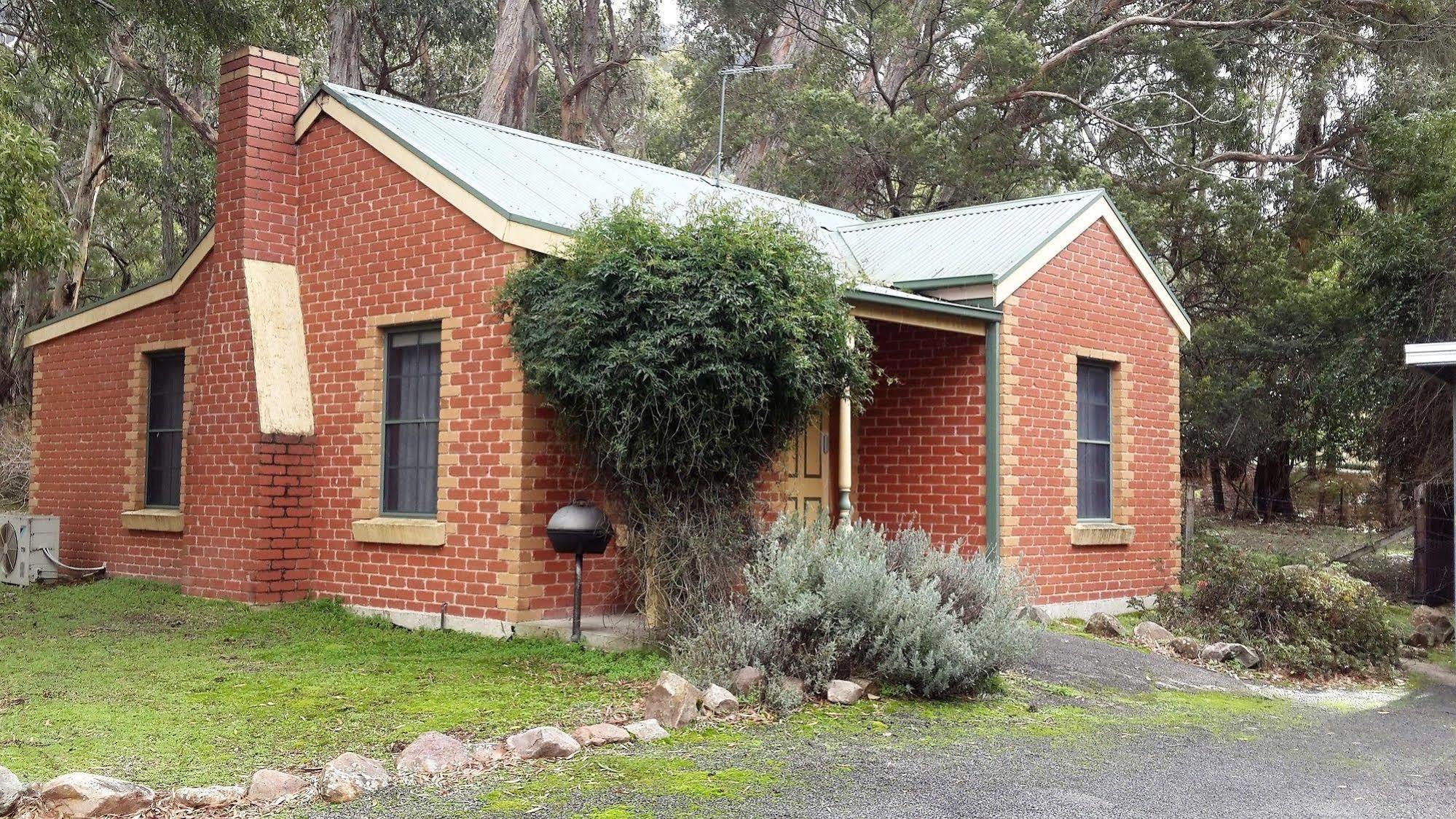 Heatherlie Cottages Halls Gap Exterior photo